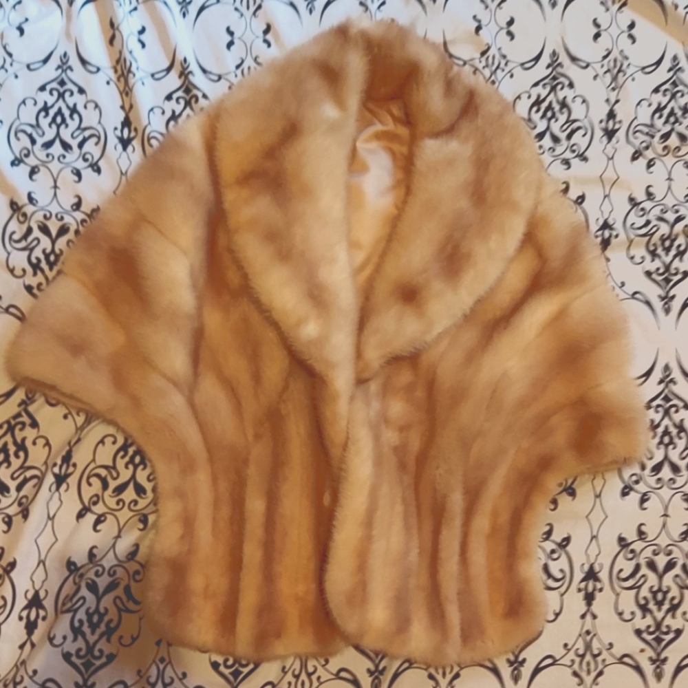 Sleeveless Mink coat